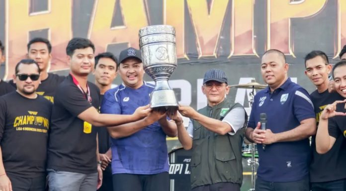 Ribuan Warga Gelar Konvoi Sambut Pasuruan United Juara Liga 4 Nasional