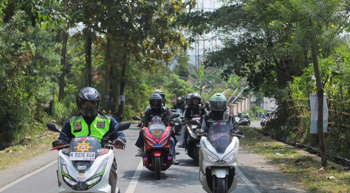 Road to PCX Day Explore East Java Satukan Ratusan Pecinta Honda PCX Menuju Bromo