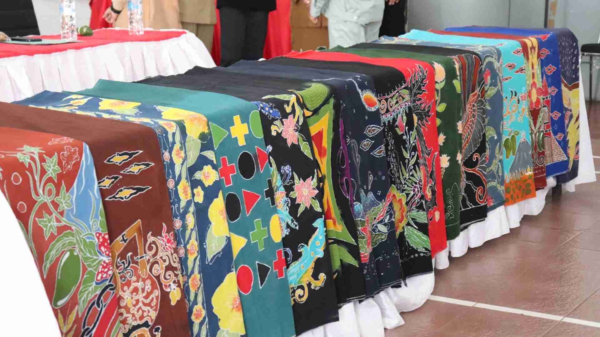 Batik tulis hasil karya warga binaan Rutan kelas 2B Kraksaan 