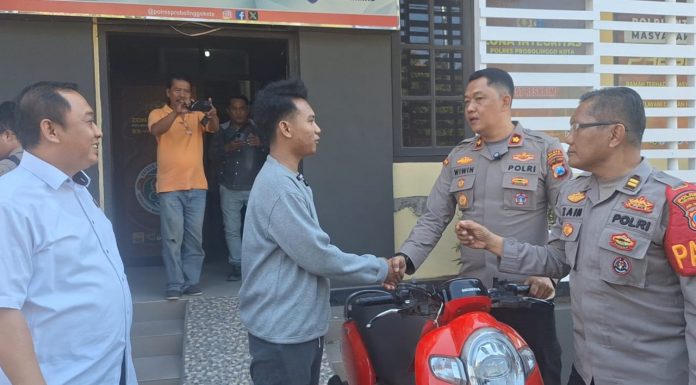 Kunci Motor Ditukar Saat Korban Mandi, Pria Ini Bawa Kabur Scoopy dari Penginapan Probolinggo