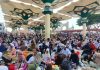 Puluhan Ribu Jemaah Haul Mbah Hamid ke-45 Padati Pusat Kota Pasuruan