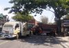 Hindari Kendaraan, Dump Truk Oleng dan Seruduk Tiang Telkom, Pemotor Perempuan Terpental ke Sungai