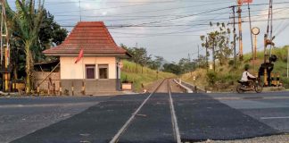 Perbaikan Dua Perlintasan Kereta di Probolinggo Rampung