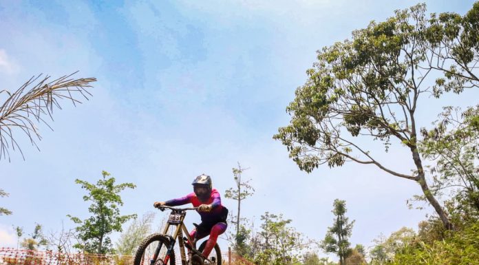 Taklukkan Trek Berdebu Arjuno Bike Park, Rider Kediri Catat Waktu Tercepat