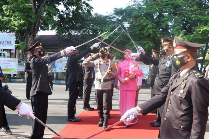 Kapolres Pasuruan Kota Resmi Dijabat AKBP Raden Muhammad Jauhari