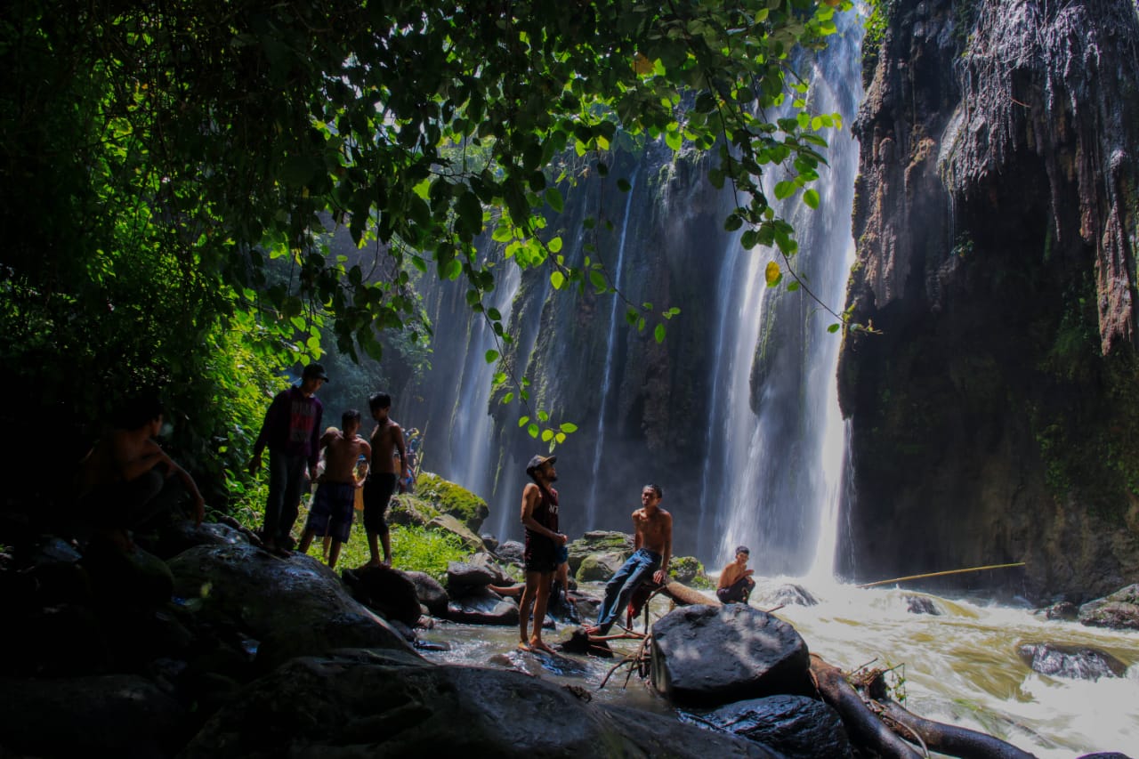 Menyelinap Di Kesunyian Air Terjun Tirai Bidadari Wartabromo
