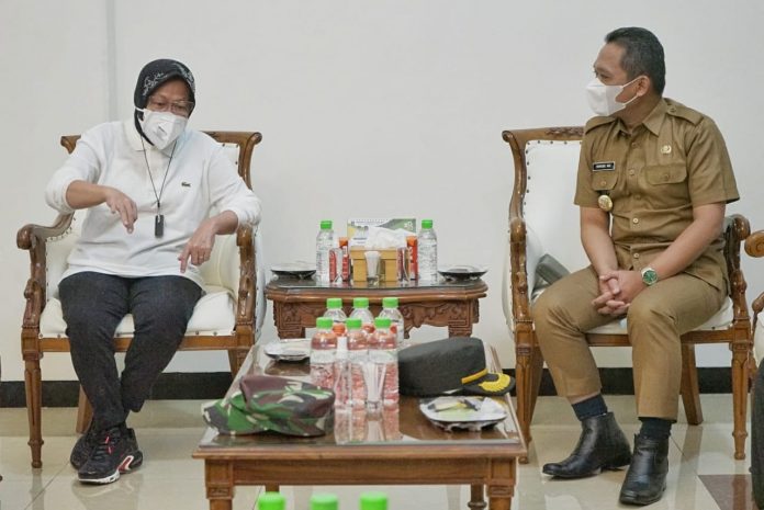 Mensos Ingatkan Lumajang Punya Cadangan Makanan untuk Waspadai Bencana