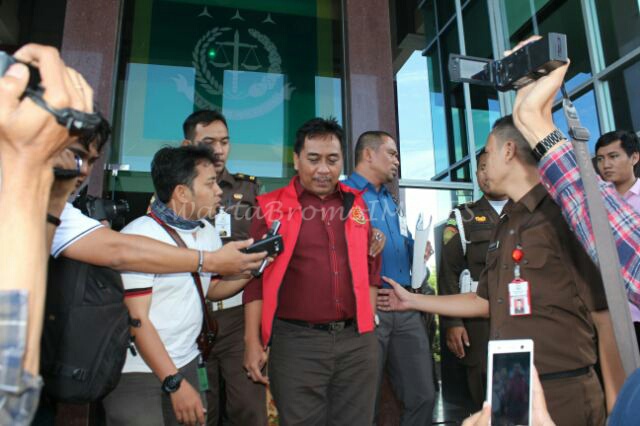 Wakil wali kota probolinggo ditahan