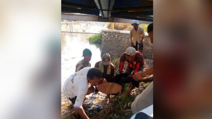 Ditabrak Kereta Hingga Masuk Sungai di Rejoso, Mr. X Tewas