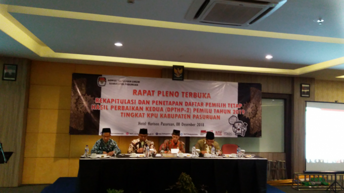 Rapat Pleno Rekapitulasi dan Penetapan DPTHP 2, Sabtu (8/12/2018).