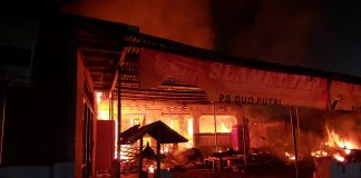 Gara-gara Tungku, Warkop dan Rumah di Pasirian Hangus Terbakar
