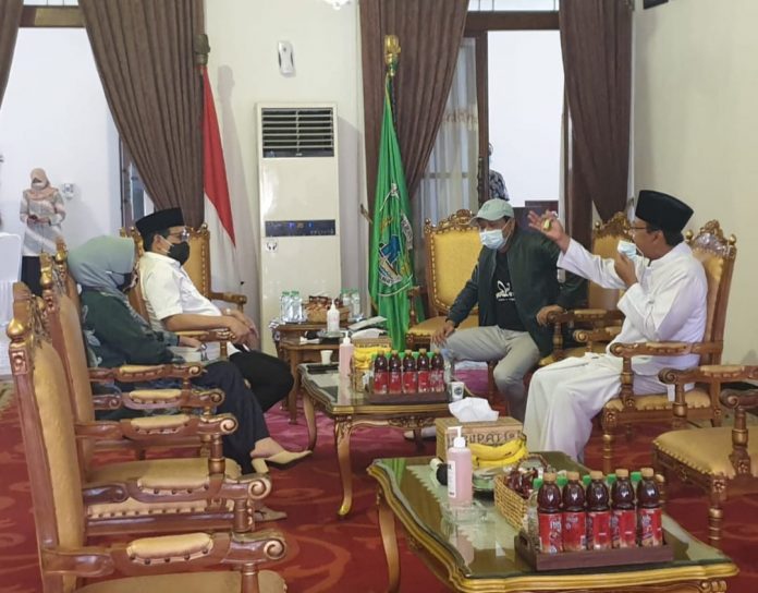 abdul halim iskandar pkb