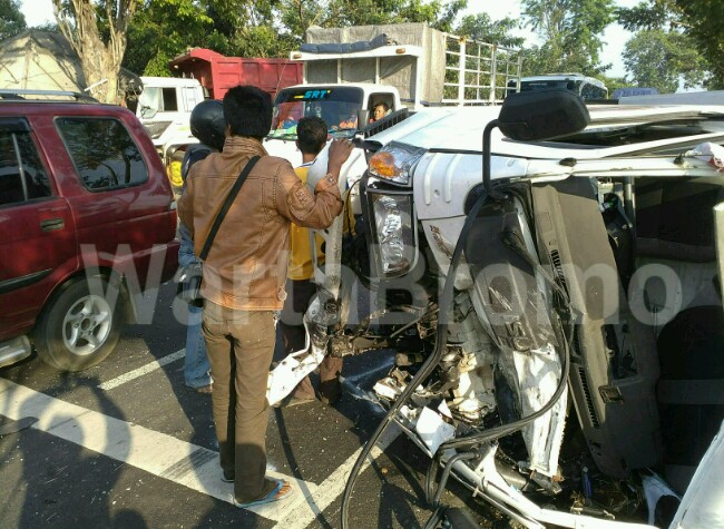  Truk  Berpenumpang 50 Orang Kecelakaan  Apa Kata Polisi 